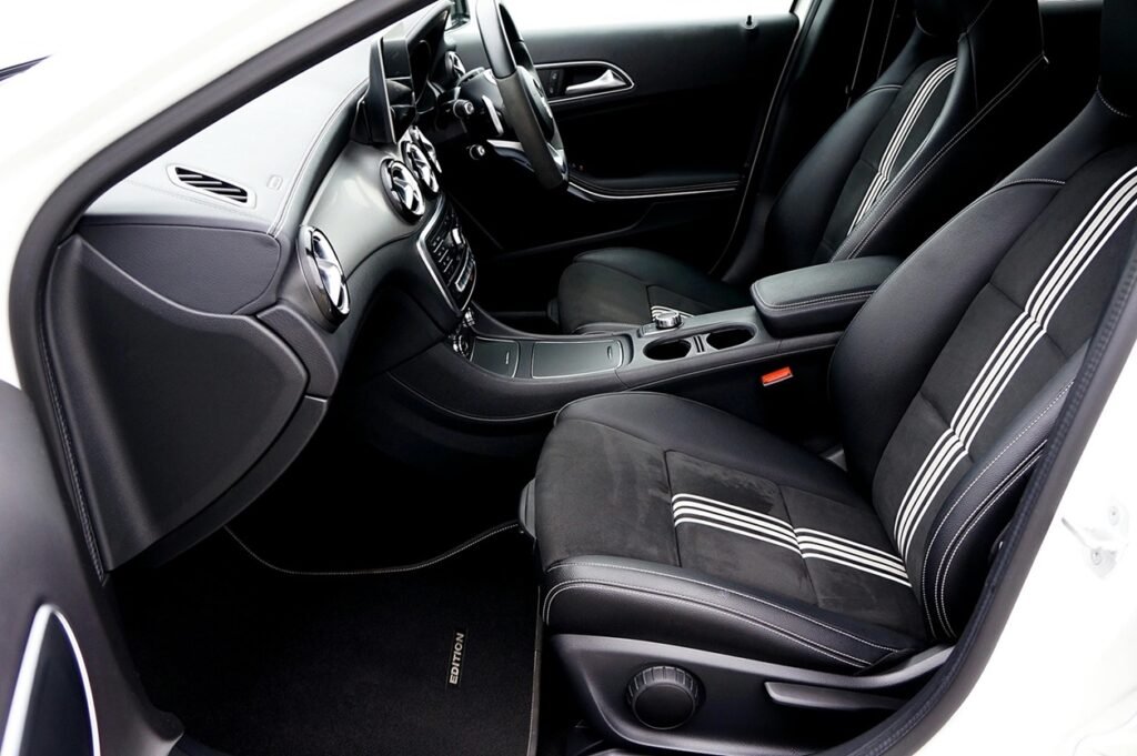 Upholstery-World-car-Automobile-seat-reupholstery-repair-New-Zealand