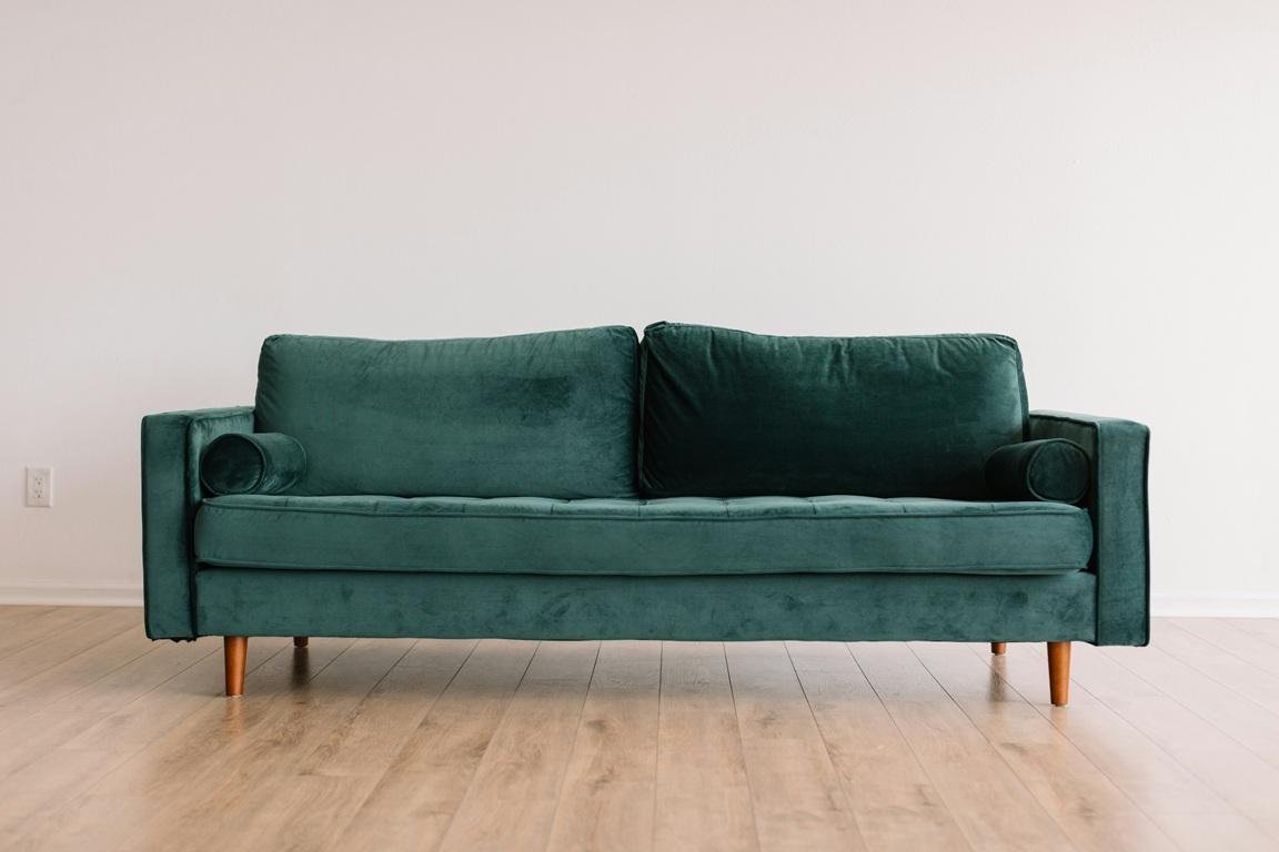 Cost to Reupholster Sofa In Auckland 2026
